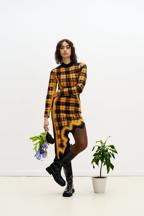 DOBBY LONG SLEEVE WAVY DRESS