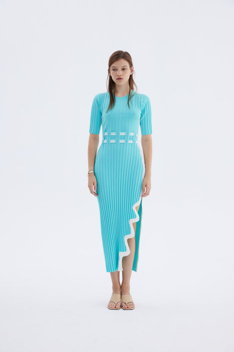 JODIE PLEATED LONG DRESS WITH WAVY SIDE SLIT