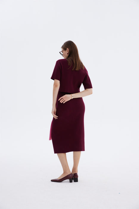 ELLIE MIDI SKIRT WITH TRAVELING RIBS