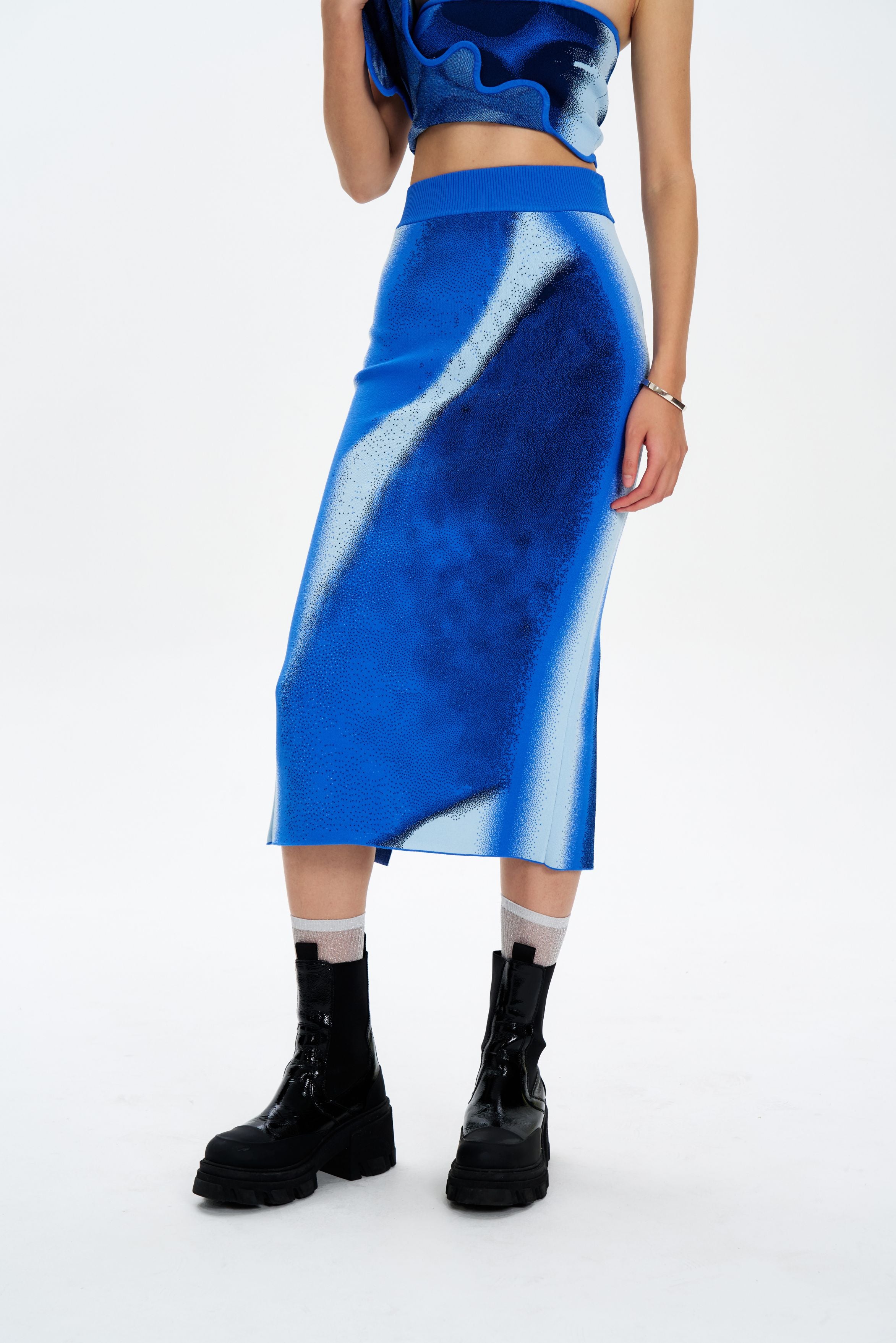 SOPHIE CHERRY PRINT MIDI SKIRT– PH5