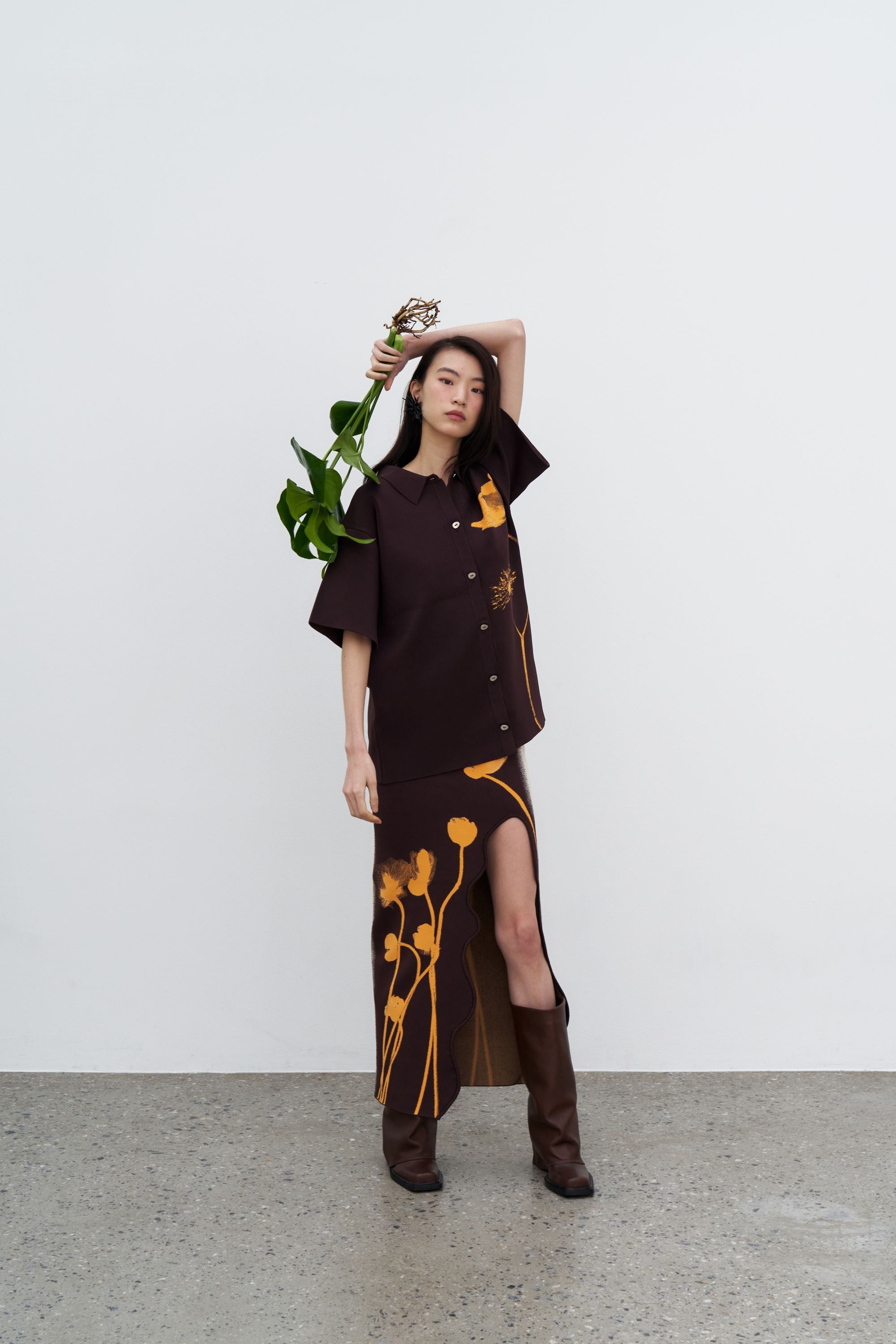 LILY FLOWER PRINT WAVY MIDI SKIRT– PH5
