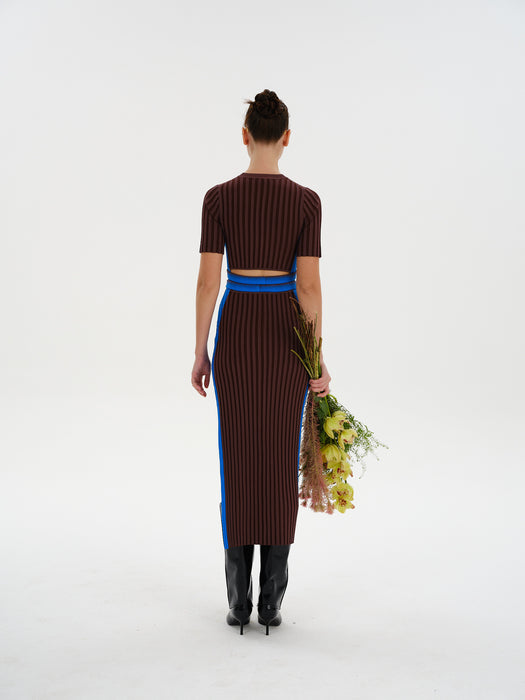 JODIE PLEATED DRESS WITH WAVY SIDE SLIT