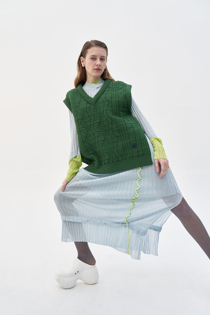 Eco-knit vest